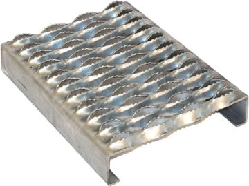 China Perforated Grip Strut Anti Slip Metal Stair Treads For Workway Platform / Vehicle Steps supplier