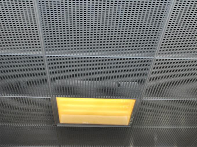 White Color Perforated Metal Sheet With Round Holes Pattern Easy Installation