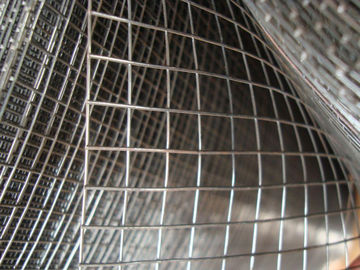 China 1/4&quot; 1/2&quot; PVC Coated / Galvanised Welded Wire Mesh Panels For Constructing Fence supplier