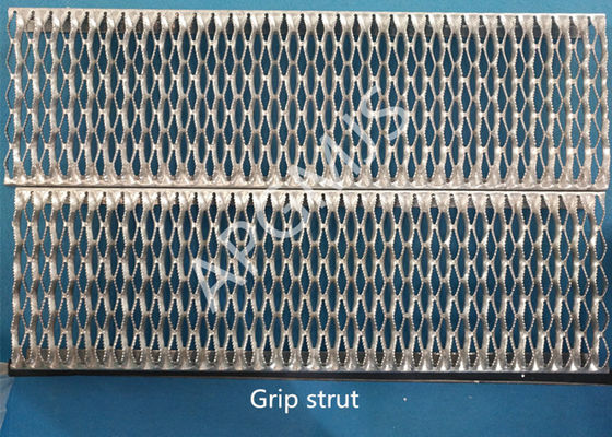 China Aluminum Grip strut/Anti Skid Metal Plate Crocodile Jaw Type supplier
