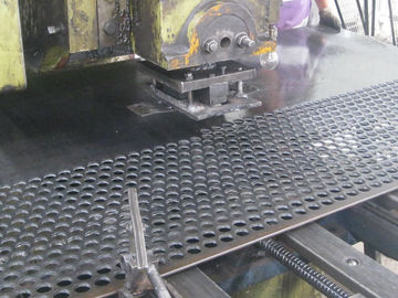 Durable Decorative Perforated Aluminum Sheet With Holes High Accuracy supplier