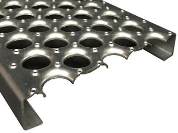 Anti - Skid Round Hole Perforated Metal Sheet , Walkway Punching Metal Mesh Mesh supplier